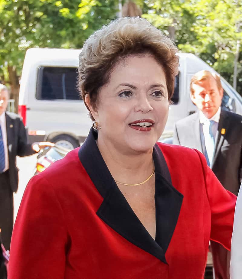 La Presidenta de Brasil reforma el gabinete 