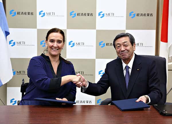  Desde Japón, Michetti anunció  inversiones de la empresa Toyota 