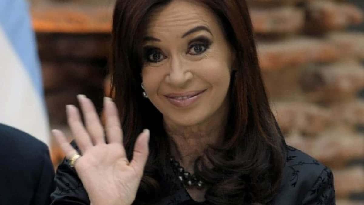 El juez Bonadío citó a  Cristina Kirchner a indagatoria