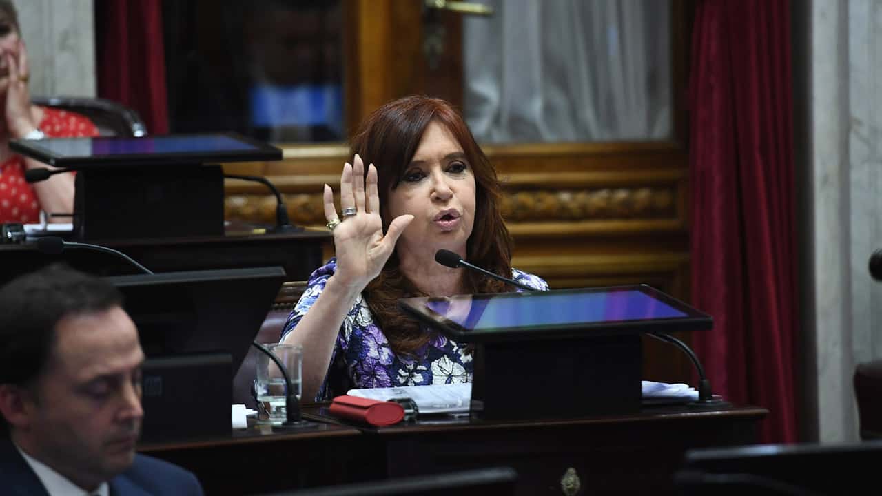 Postergaron el inicio del primer juicio oral contra Cristina Kirchner