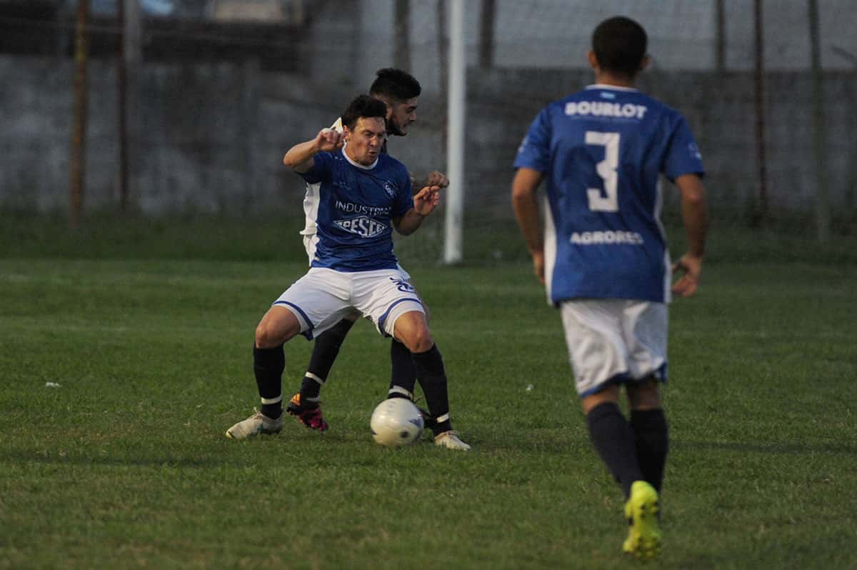 Fútbol:  Reprogramaron las finales  de la Copa Gualeguaychú
