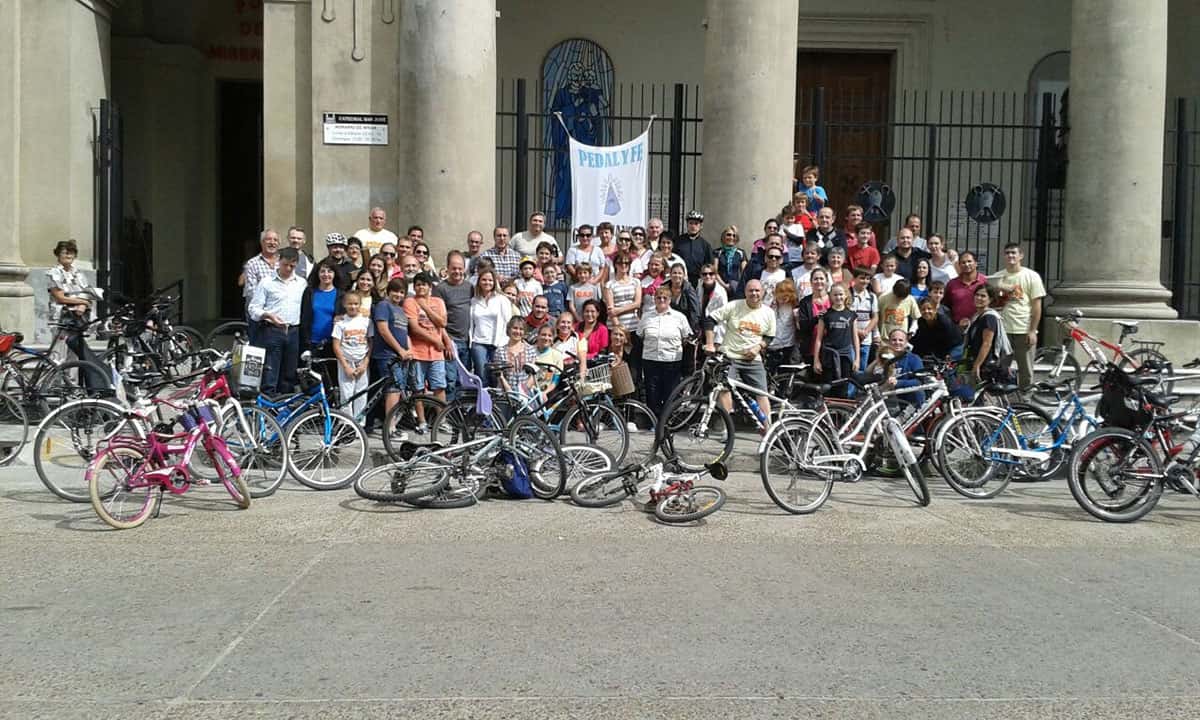 Peregrinación por las siete iglesias en bicicleta