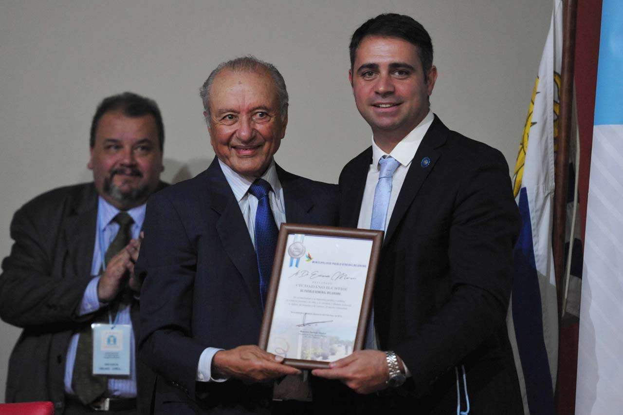 Eduardo Menem fue declarado “Ciudadano Ilustre” de Pueblo General Belgrano 
