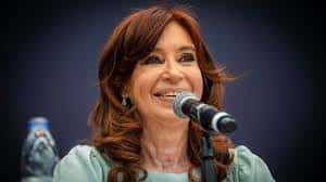 Cristina Kirchner anunció su candidatura a vicepresidenta