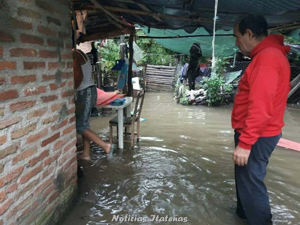 Hay familias evacuadas en Itatí por las intensas lluvias