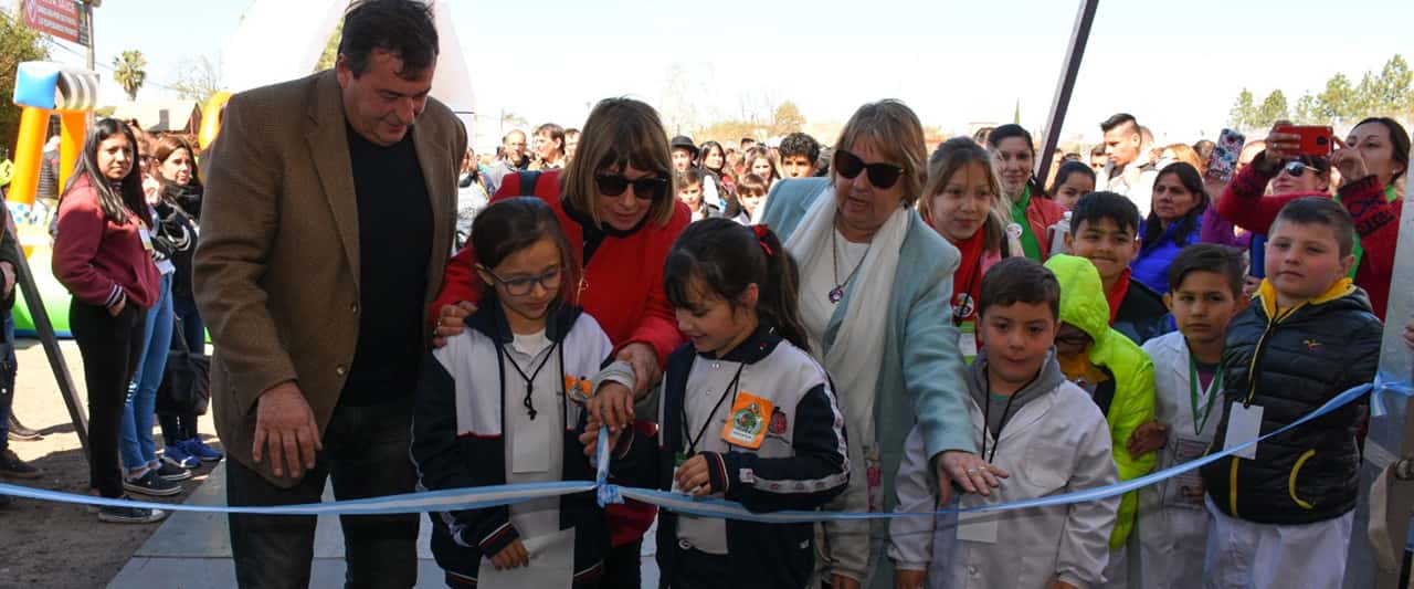 Comenzó la Feria Provincial de Educación en Colón