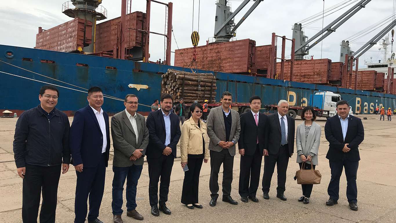 China se interesa por el puerto  de Concepción del Uruguay