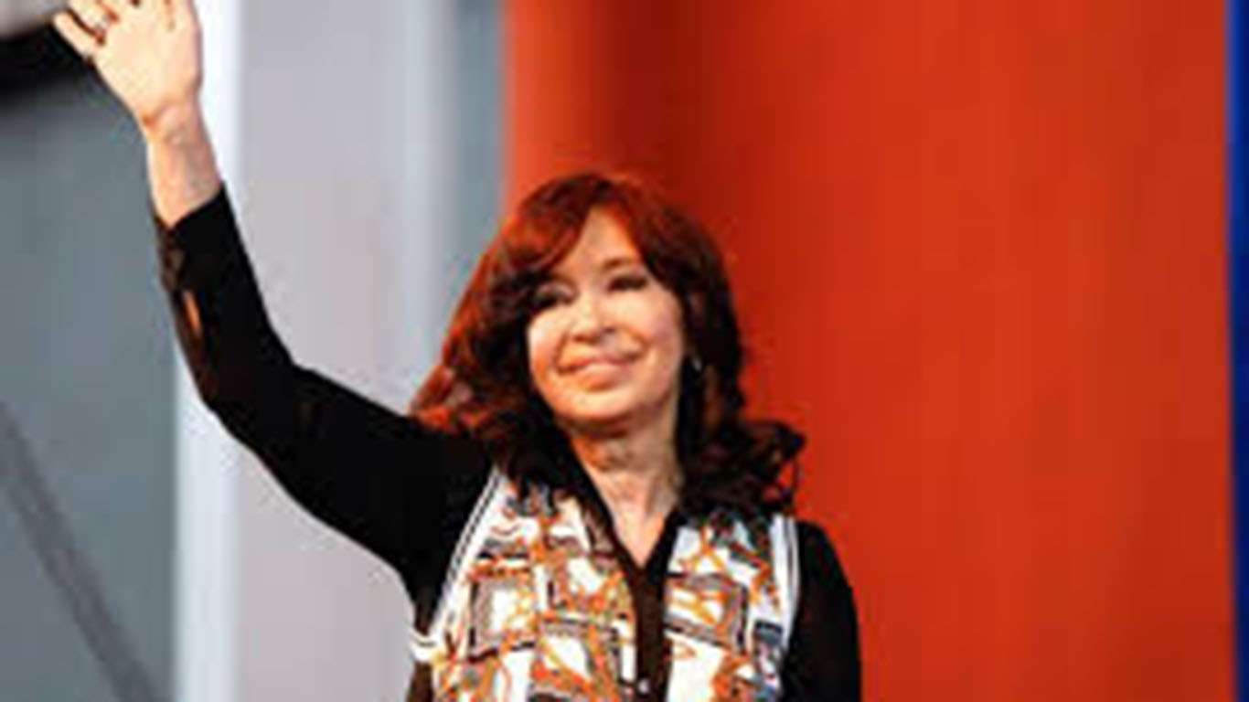 Cristina   denunció un  “plan sistemático”   en su contra  