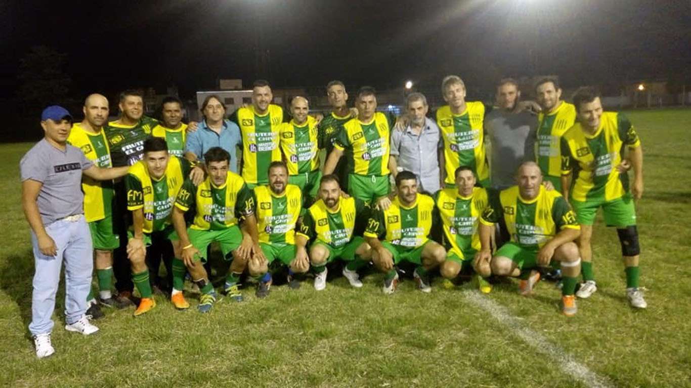 Fútbol Departamental: Sarmiento se consagró campeón en Veteranos 
