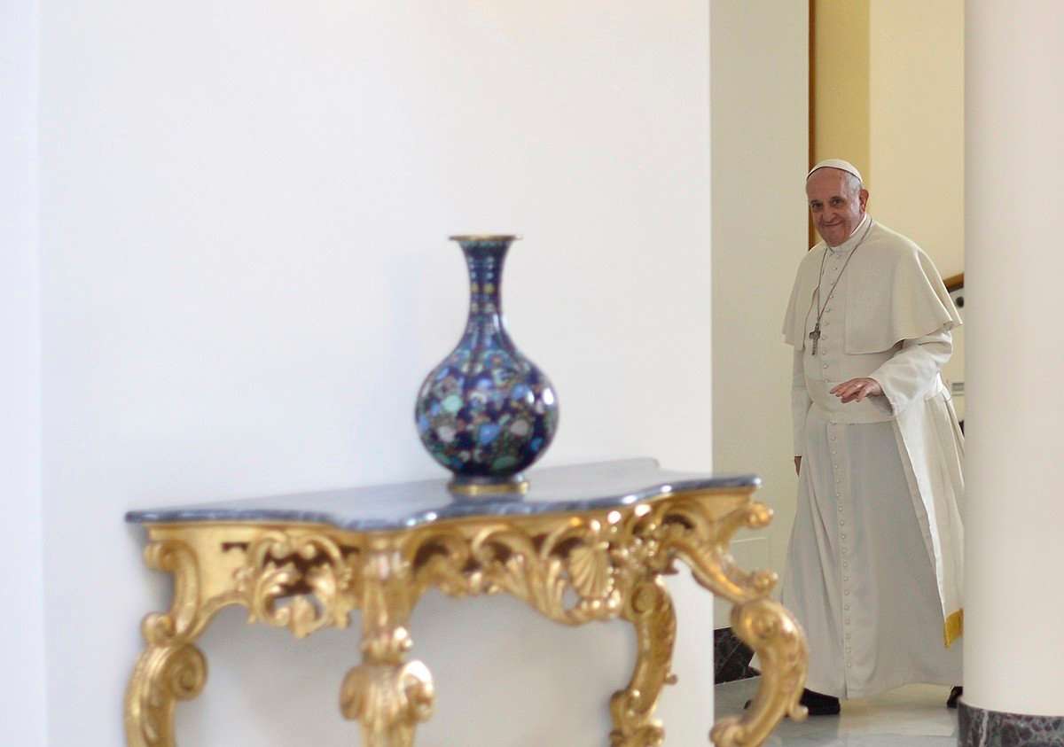 Francisco elimina el  “secreto pontificio” para  los casos de abusos a  menores en la Iglesia