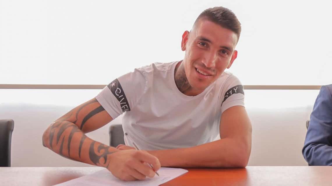 Superliga: Ricardo Centurión firmó contrato a préstamo con Vélez Sarfield