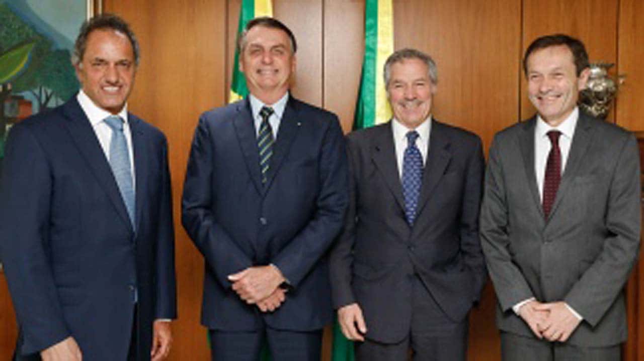 Bolsonaro dijo que ya puso en marcha  un posible apoyo a la Argentina 