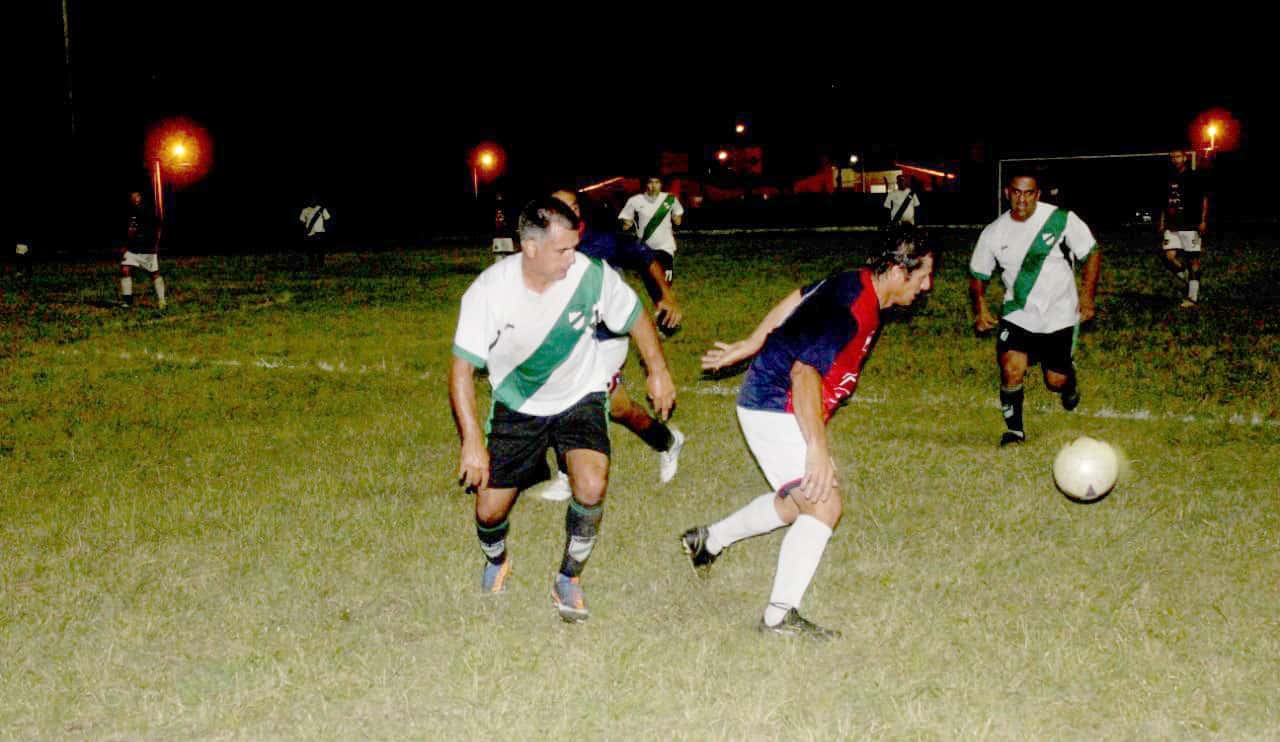 Copa Gualeguaychú: Sarmiento y Central Larroque con puntaje ideal en Veteranos