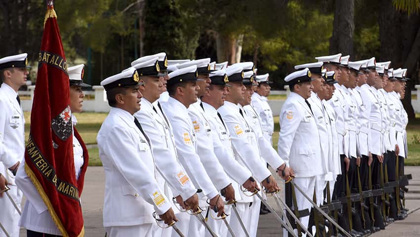 Un gualeguaychense es el nuevo comandante del Batallón de Comunicaciones N°1 de la Infantería de Marina de la Flota de Mar