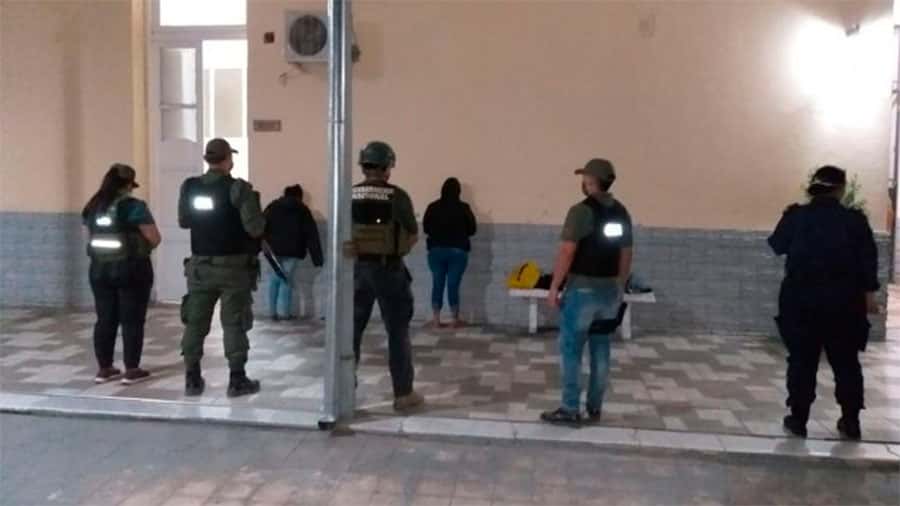 Gualeguay: allanamientos por droga culminaron con diez detenidos