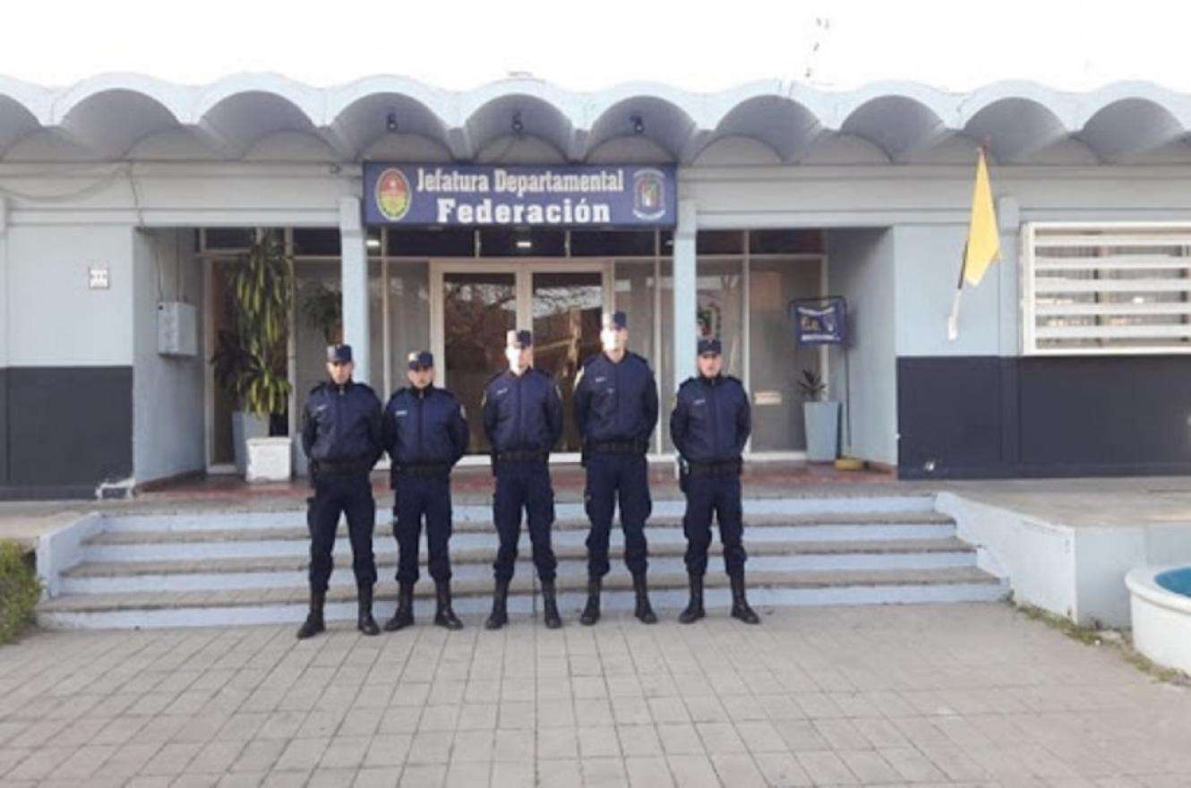 Apremios en Federación: fijaron 30 días de arresto domiciliario a los policías implicados