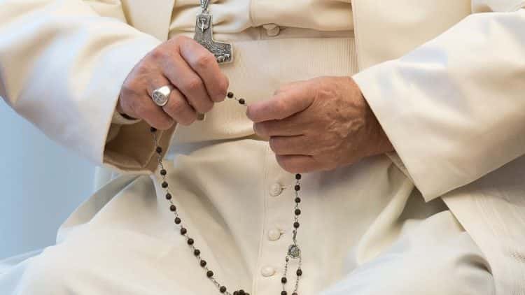 El Papa reza por los sin trabajo