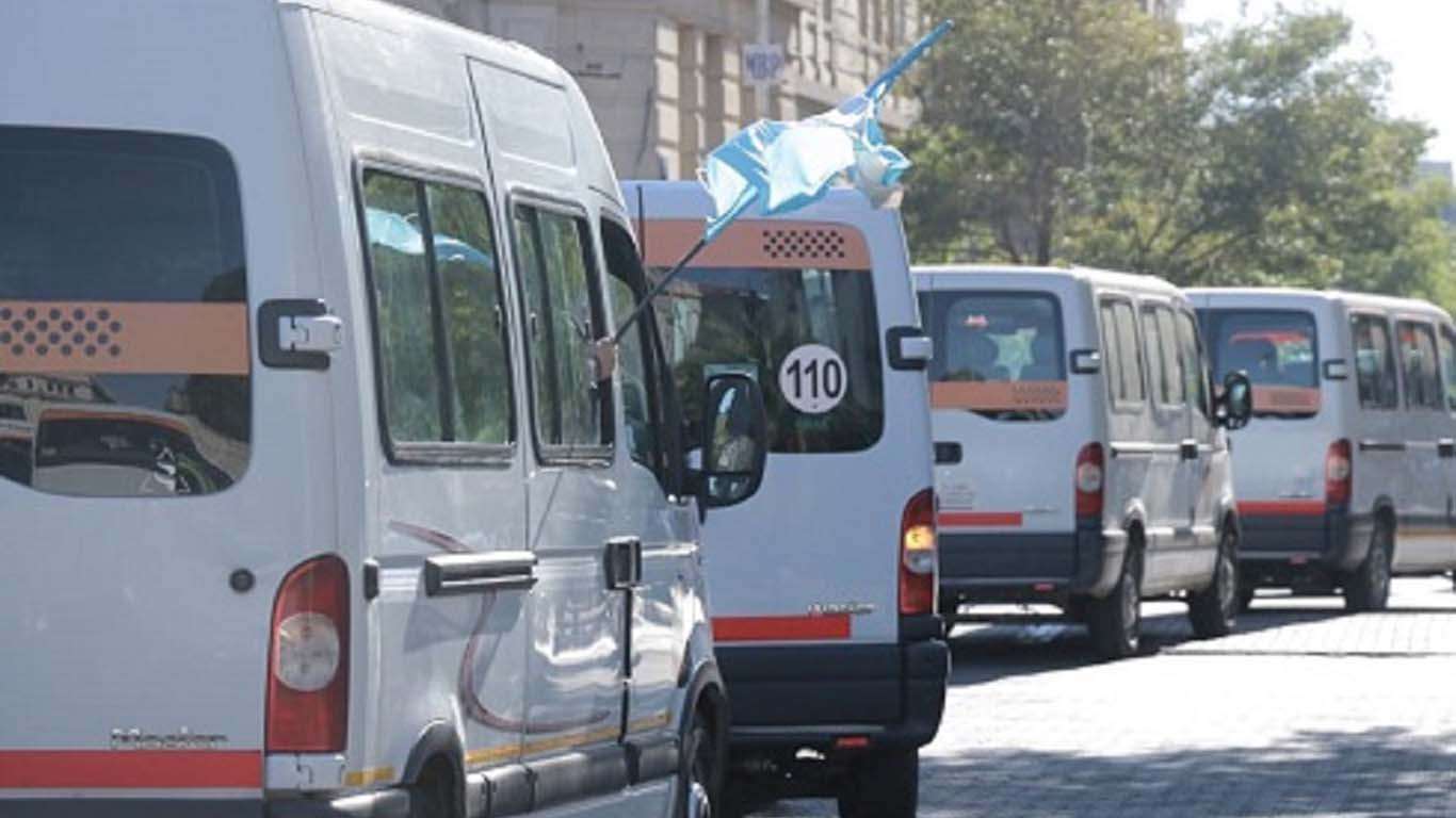 Transportistas marcharán en caravana hacia Casa de Gobierno