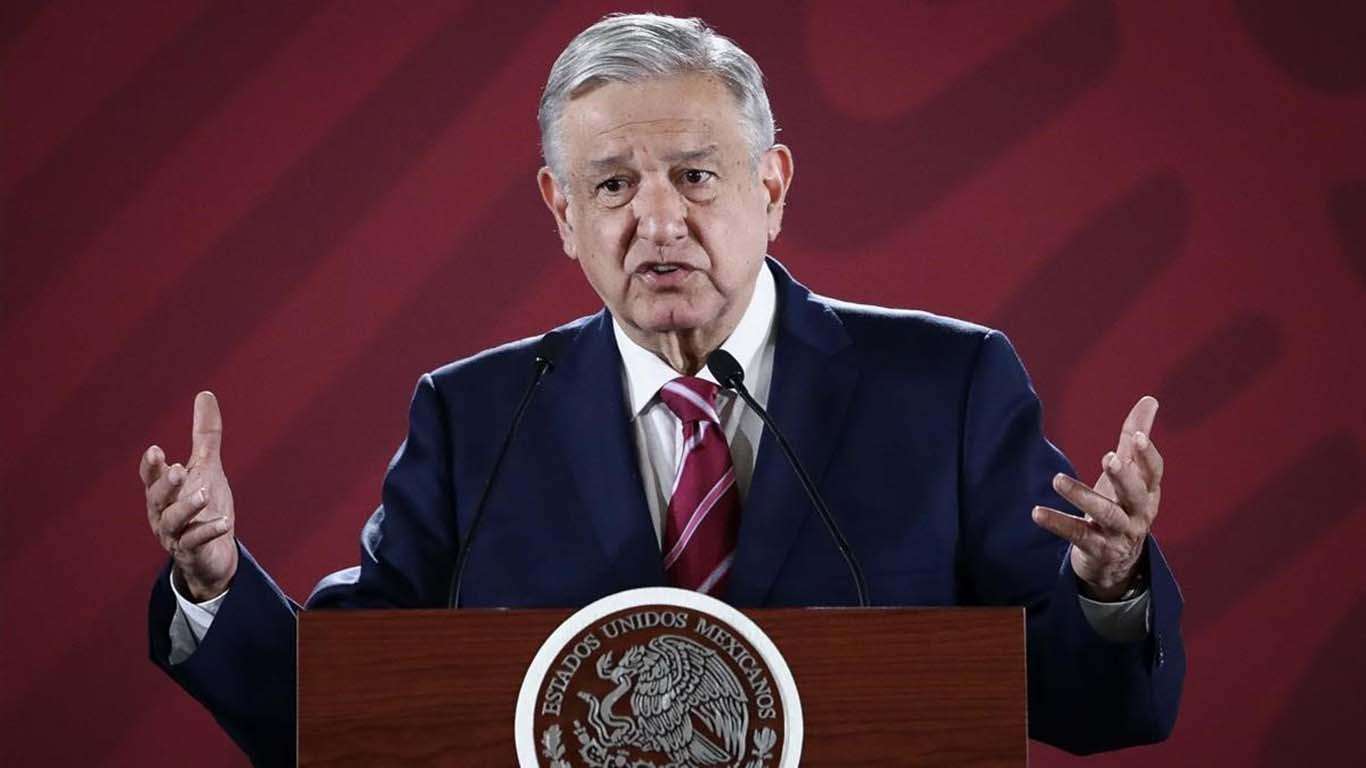 López Obrador habló con  Black Rock para pedir  una quita de la deuda  Argentina