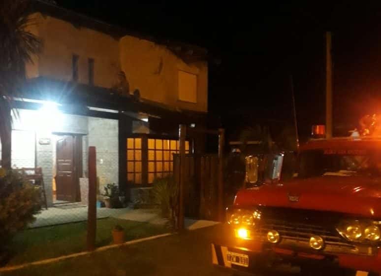 Incendio en una vivienda de Aldea San Antonio