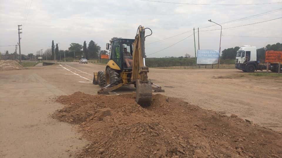 Aldea San Antonio: avanzan las obras del asfaltado urbano