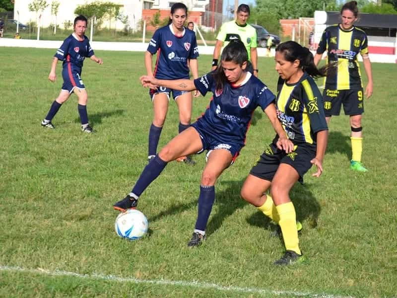 Fútbol Femenino: Agustina Faraci: "no descuide los  entrenamientos pese al párate"
