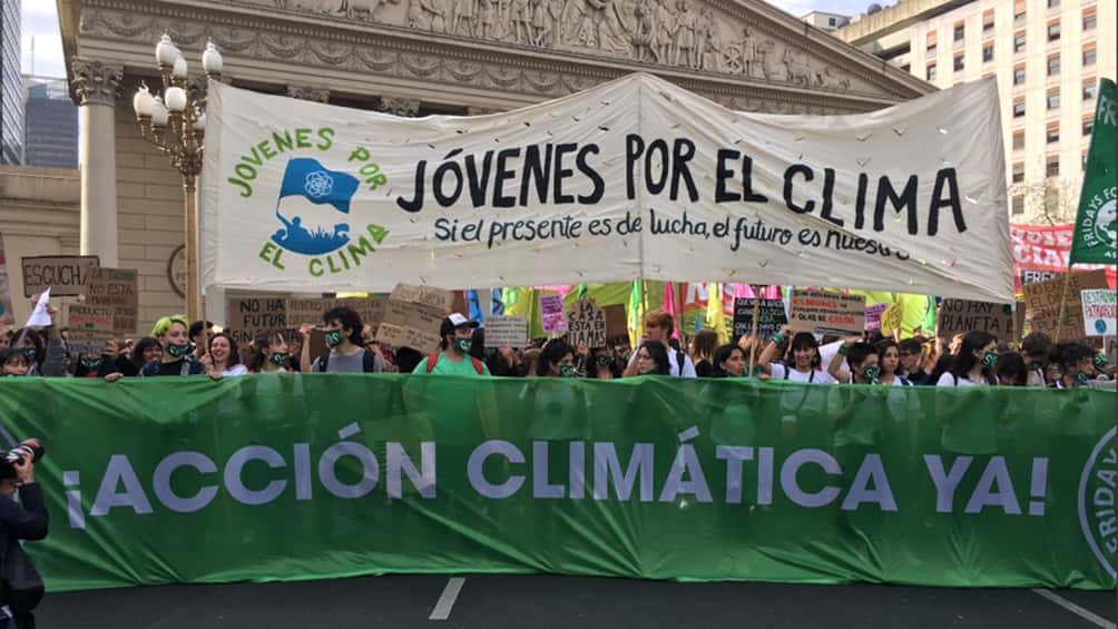 Organizaciones ambientalistas se movilizan contra la crisis climática