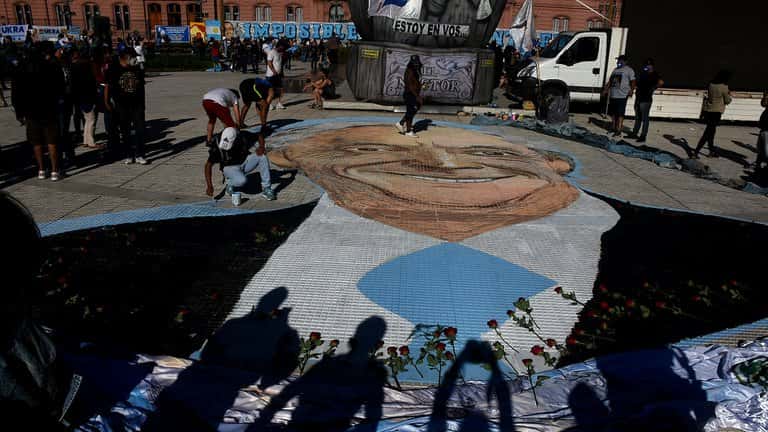 Mural de Kirchner en Plaza de Mayo