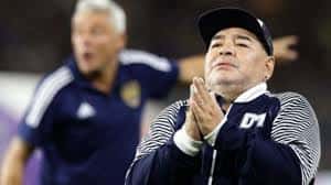 Diego Maradona evoluciona  de su  cirugía "sin ningún tipo  de déficit neurológico"