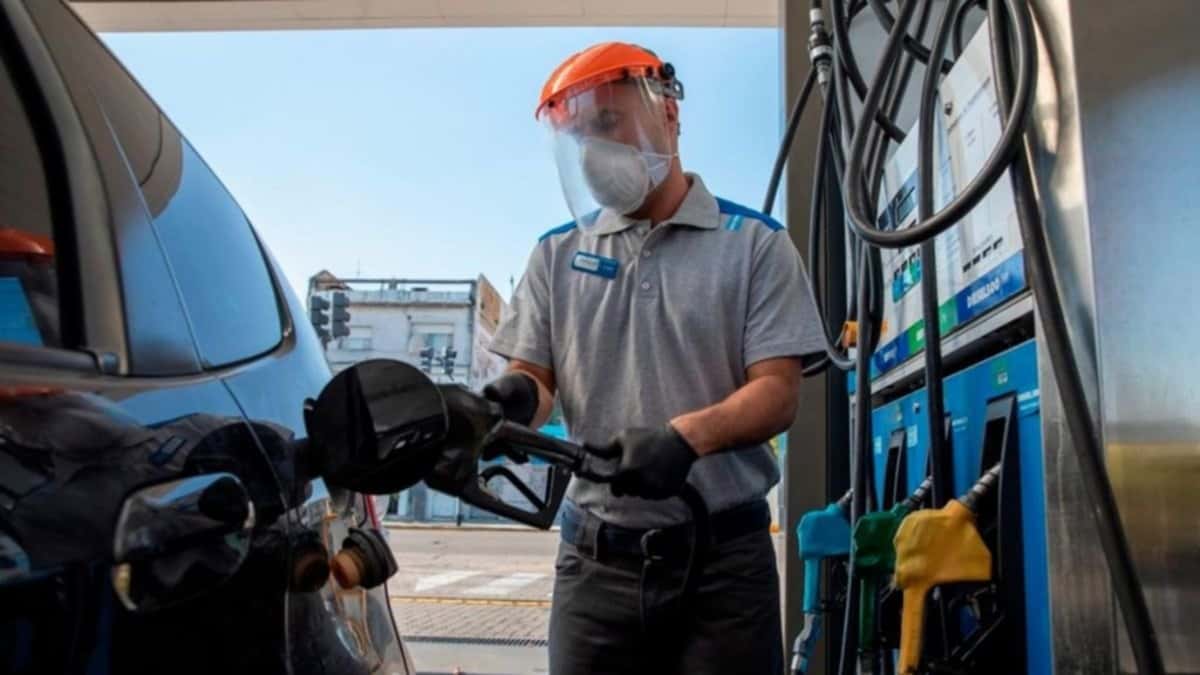 YPF subió la nafta un 30%, y se sumó al alza de las demás empresas de combustible