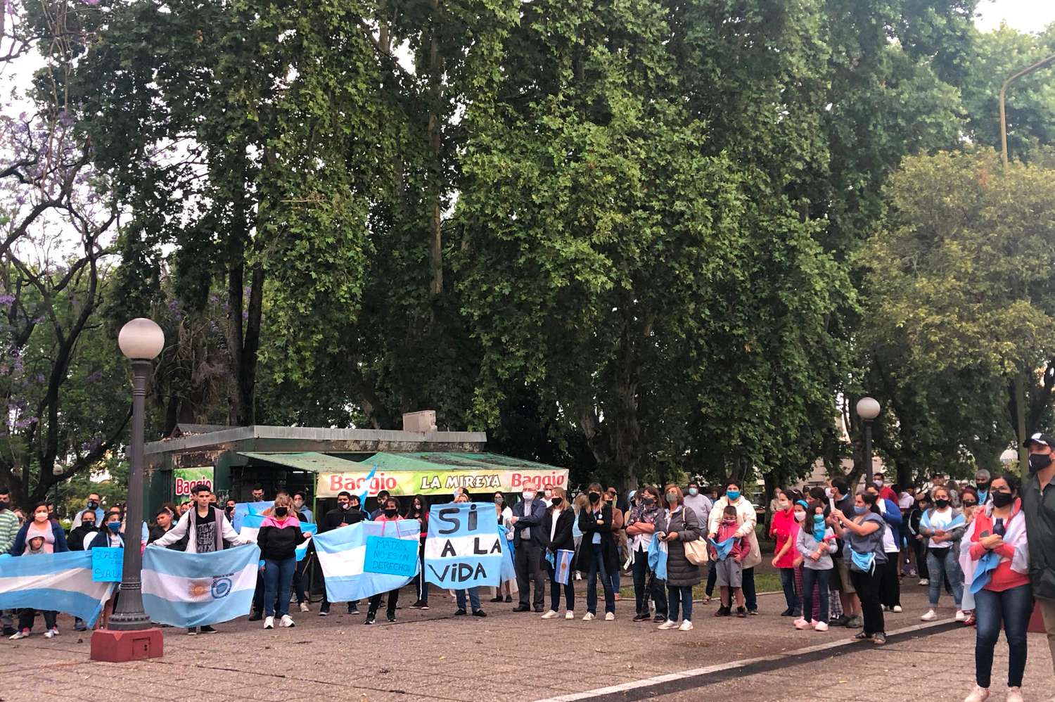 Grupos por las dos vidas marcharon en Gualeguaychú