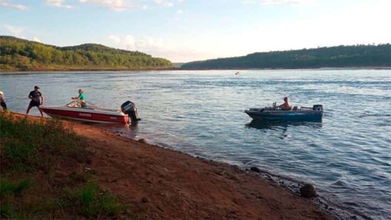 Buscan a una niña de 6 años que desapareció en aguas del río Paraná