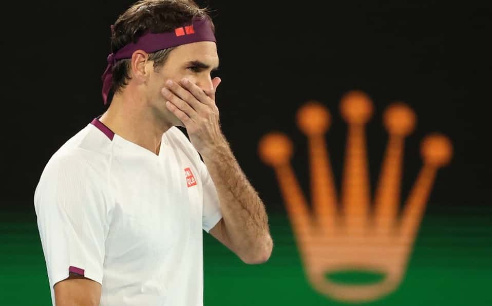 Federer se baja del Abierto de Australia por su lesión de rodilla