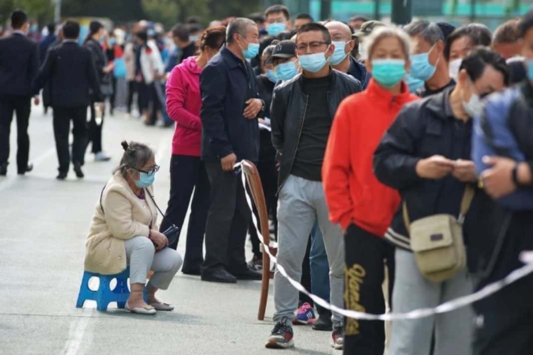 China lanza testeo masivo en Beijing por un nuevo rebrote de coronavirus