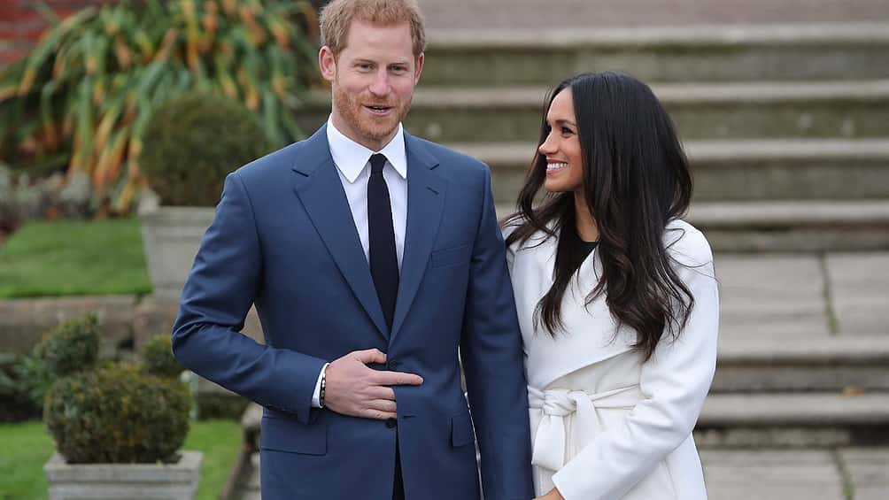 El príncipe Harry y  su esposa  renunciaron a la  familia real británica