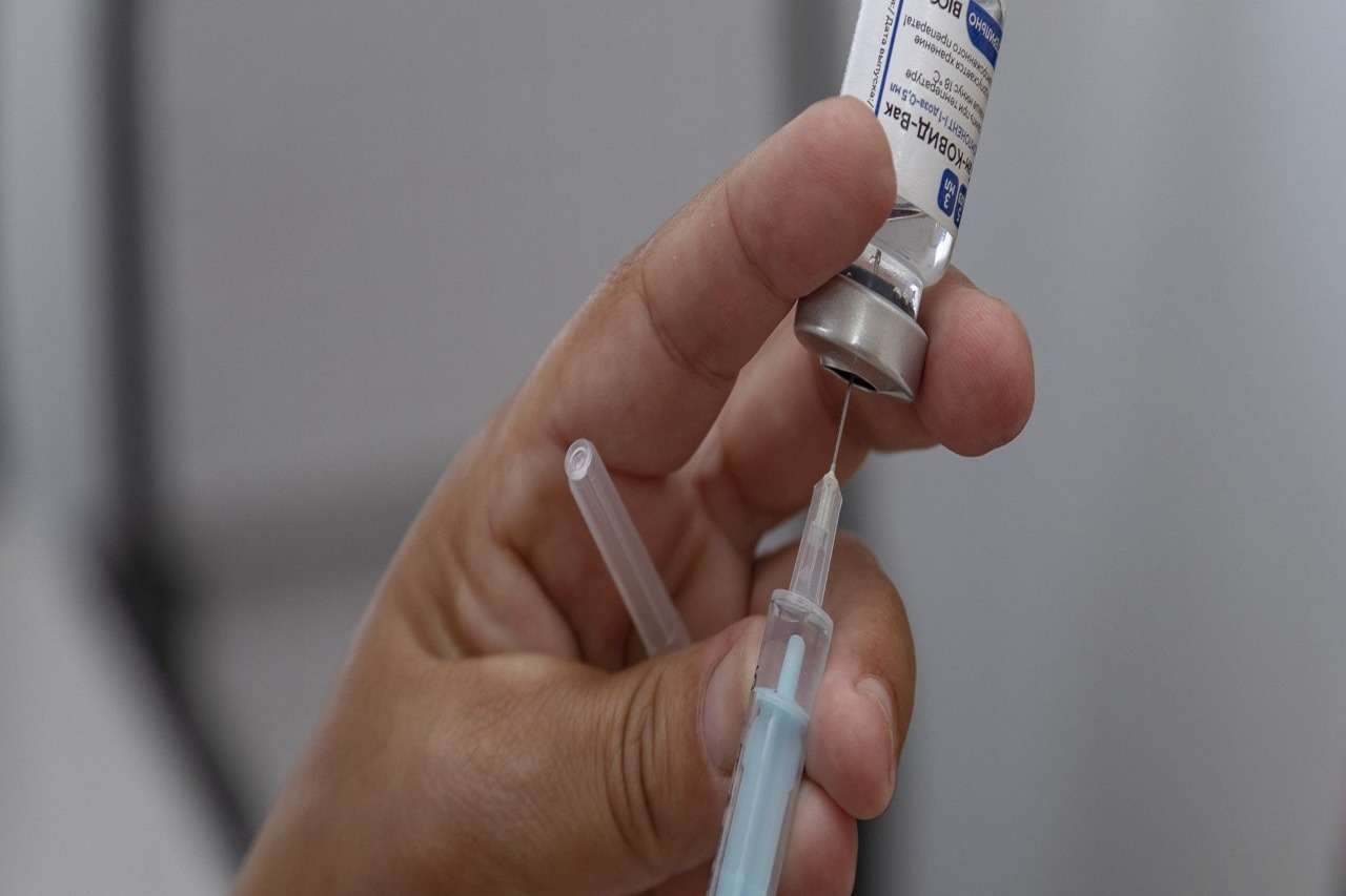 Comenzó la vacunación en geriátricos en Paraná