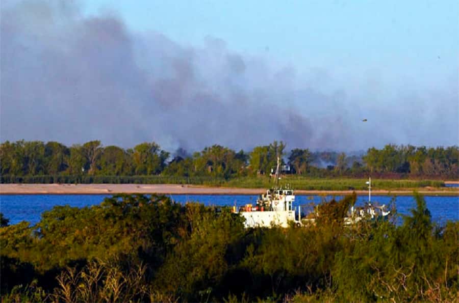 Denuncian nuevos  incendios en las islas  del Paraná y advierten  “falta de control”