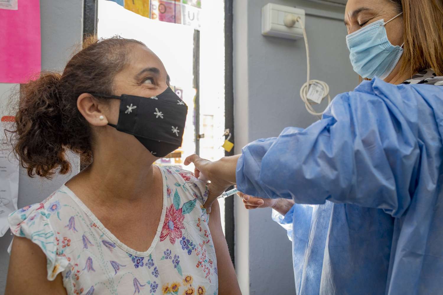 Llegaron más de 2 mil dosis de vacunas  Sputnik y Sinopharm a Gualeguaychú