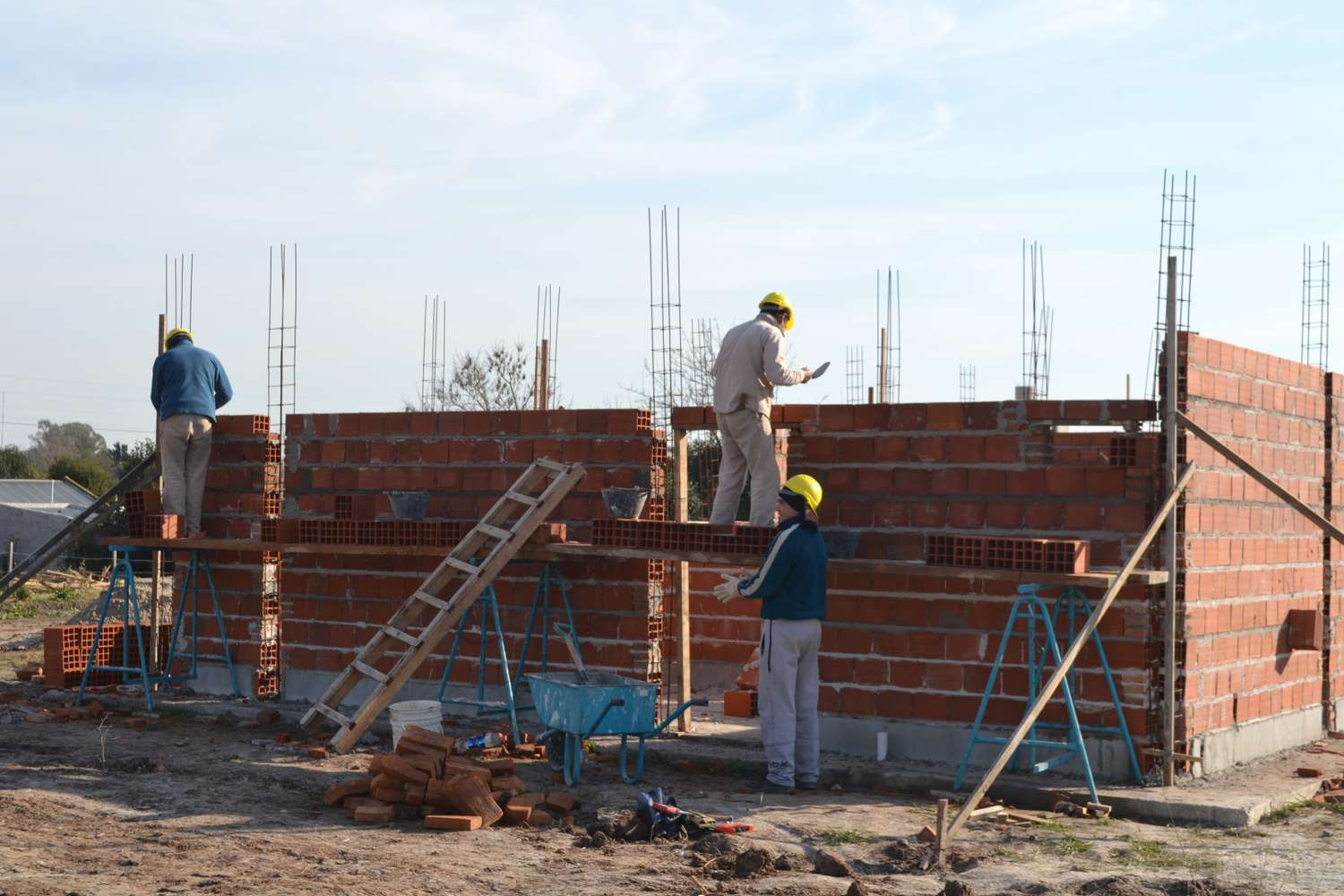 Gualeguaychú:  Gestionan la  construcción   de viviendas 