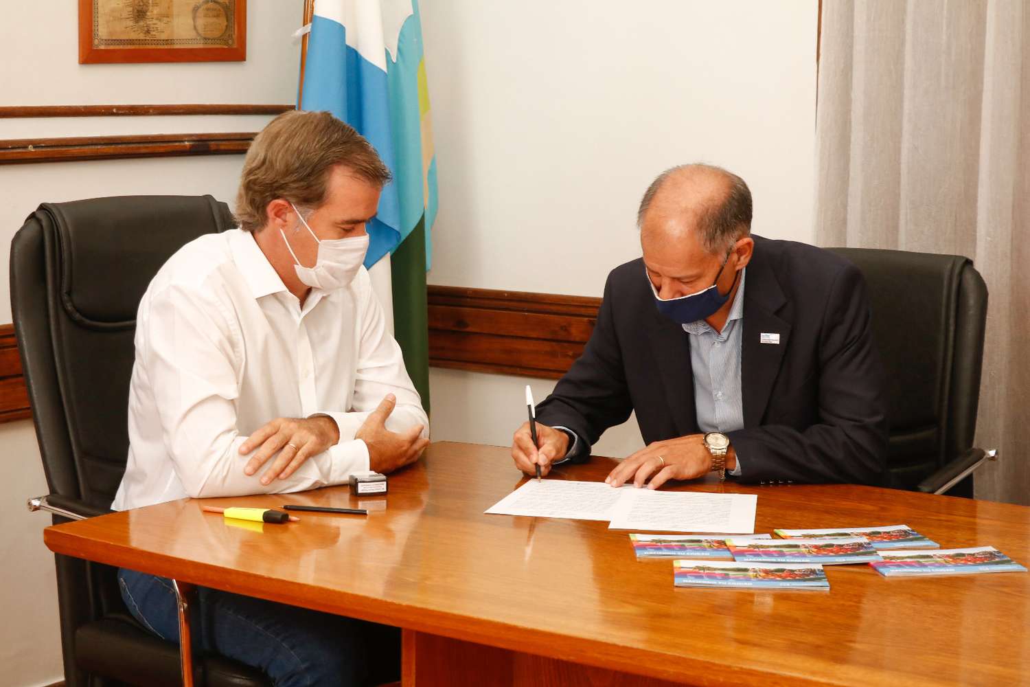 Polo educativo: Piaggio firmó   un convenio con la UNER
