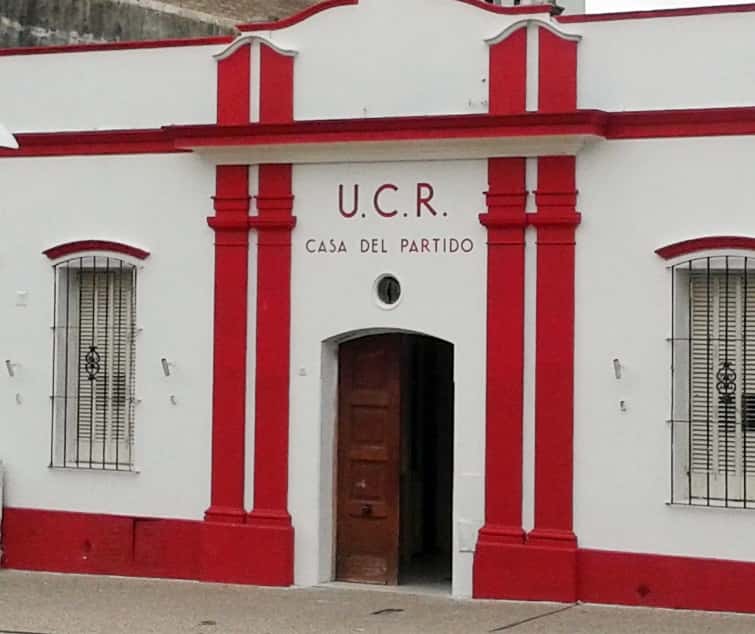 Las elecciones internas de la UCR serán el 2 de mayo