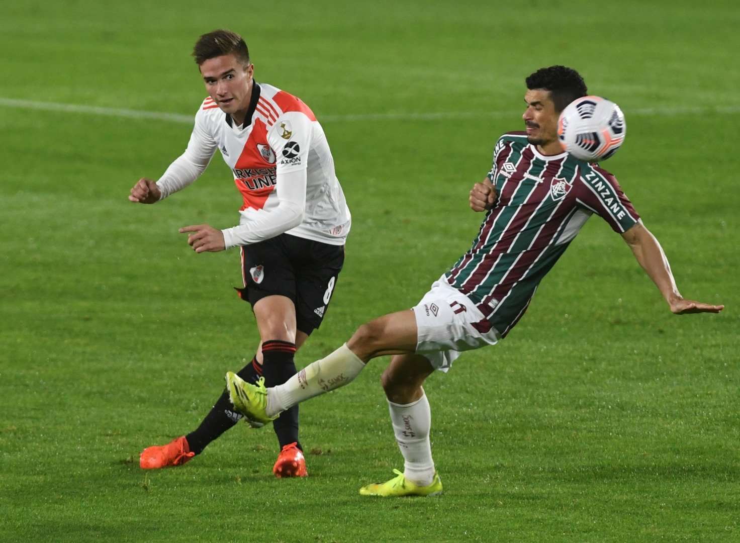 River logró la clasificación con otro "milagro", a pesar de la derrota con Fluminense