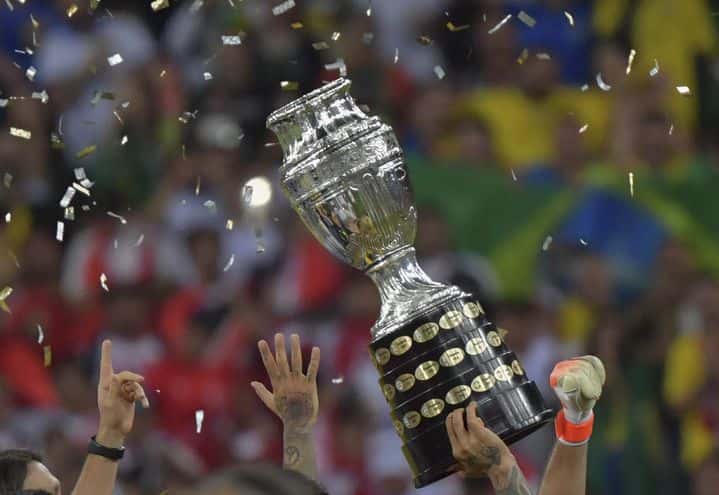 Brasil tiene menos riesgo que Argentina para organizar la copa, dijo Mourao