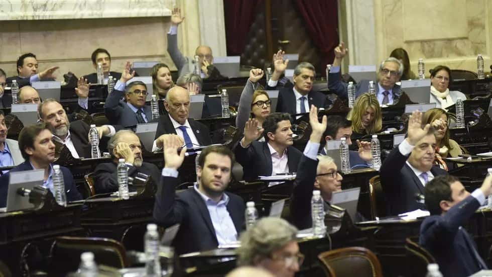 El oficialismo busca acuerdos para debatir  proyectos consensuados en Diputados
