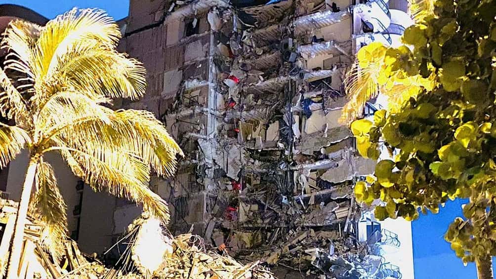 Hay cuatro argentinos desparecidos por el derrumbe de un edificio en Miami