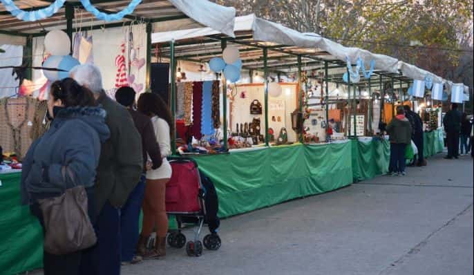 Esta tarde en plaza San Martín se realizará  la primer feria de gratiferia en la ciudad 