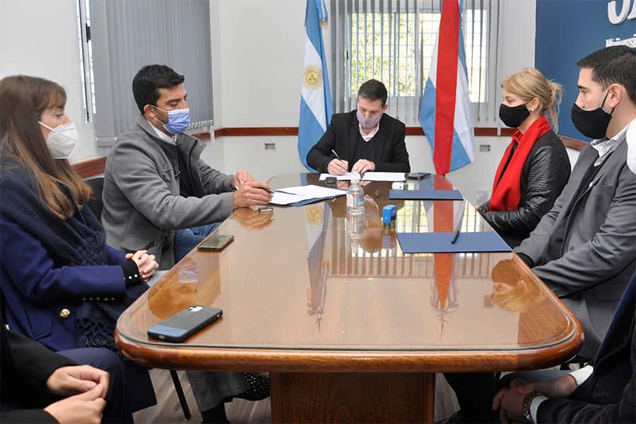El Copnaf y la Uader firmaron un convenio de cooperación mutua