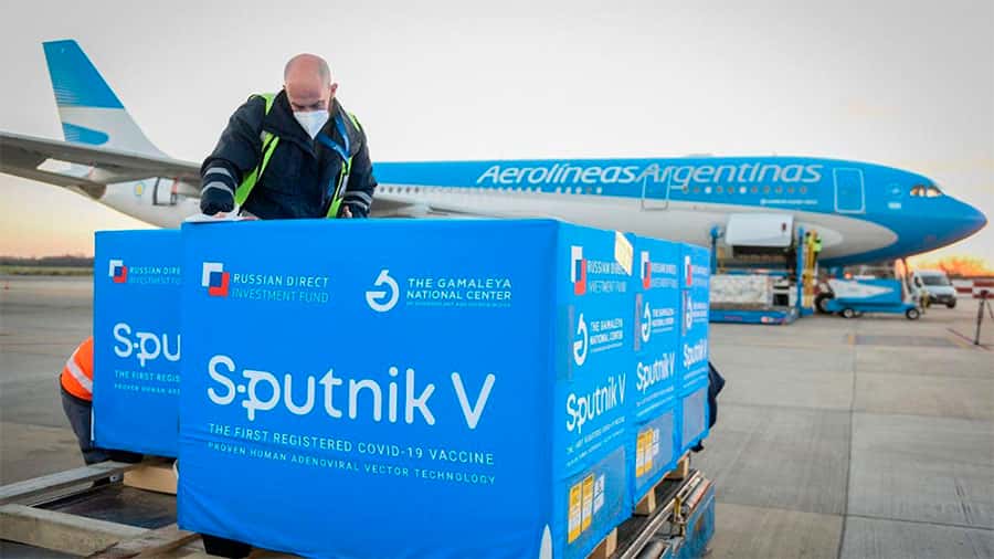 Parte un nuevo vuelo a  buscar vacunas Sputnik V