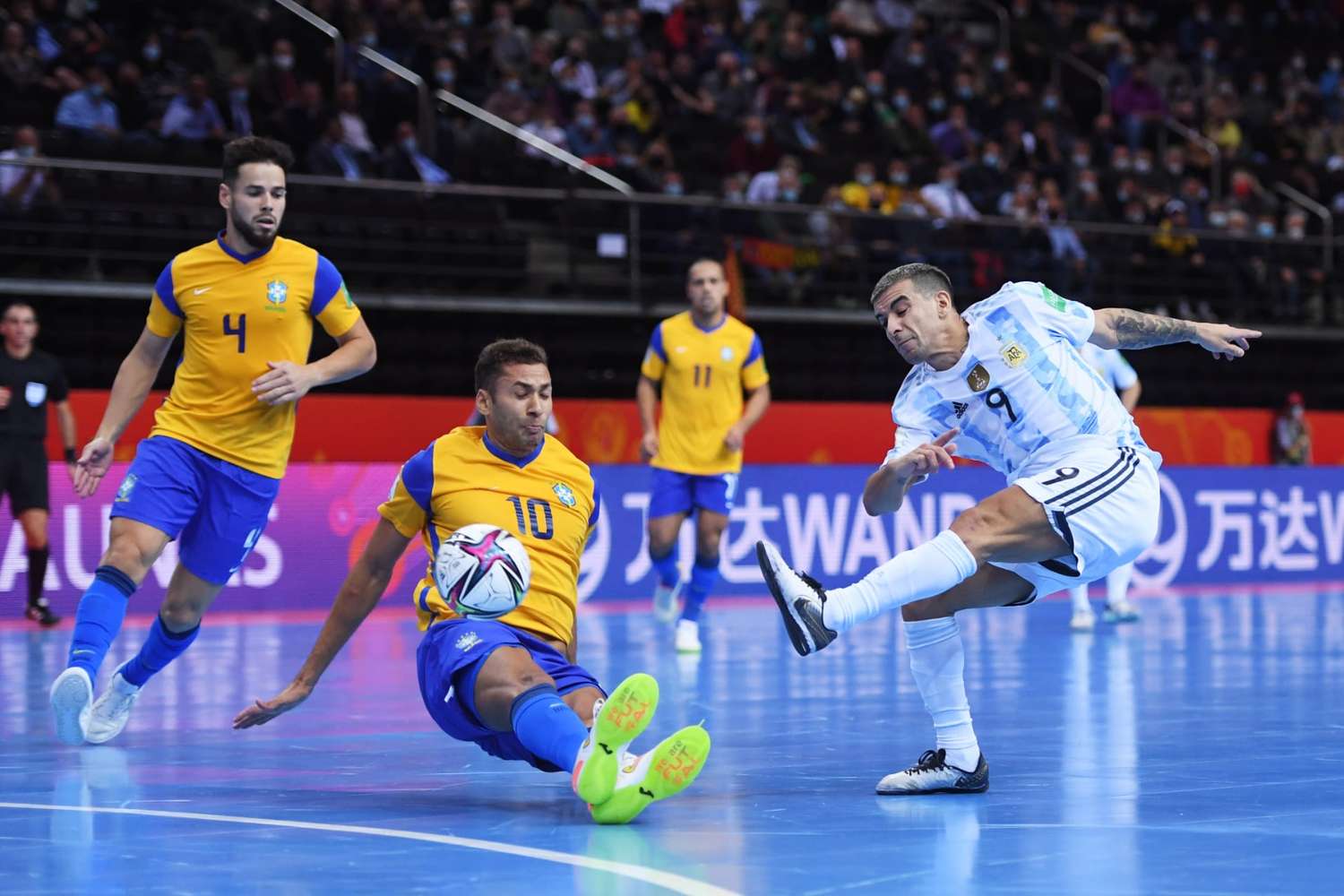 Histórico: Argentina derrotó a Brasil y el domingo buscará ser bicampeón mundial de Futsal