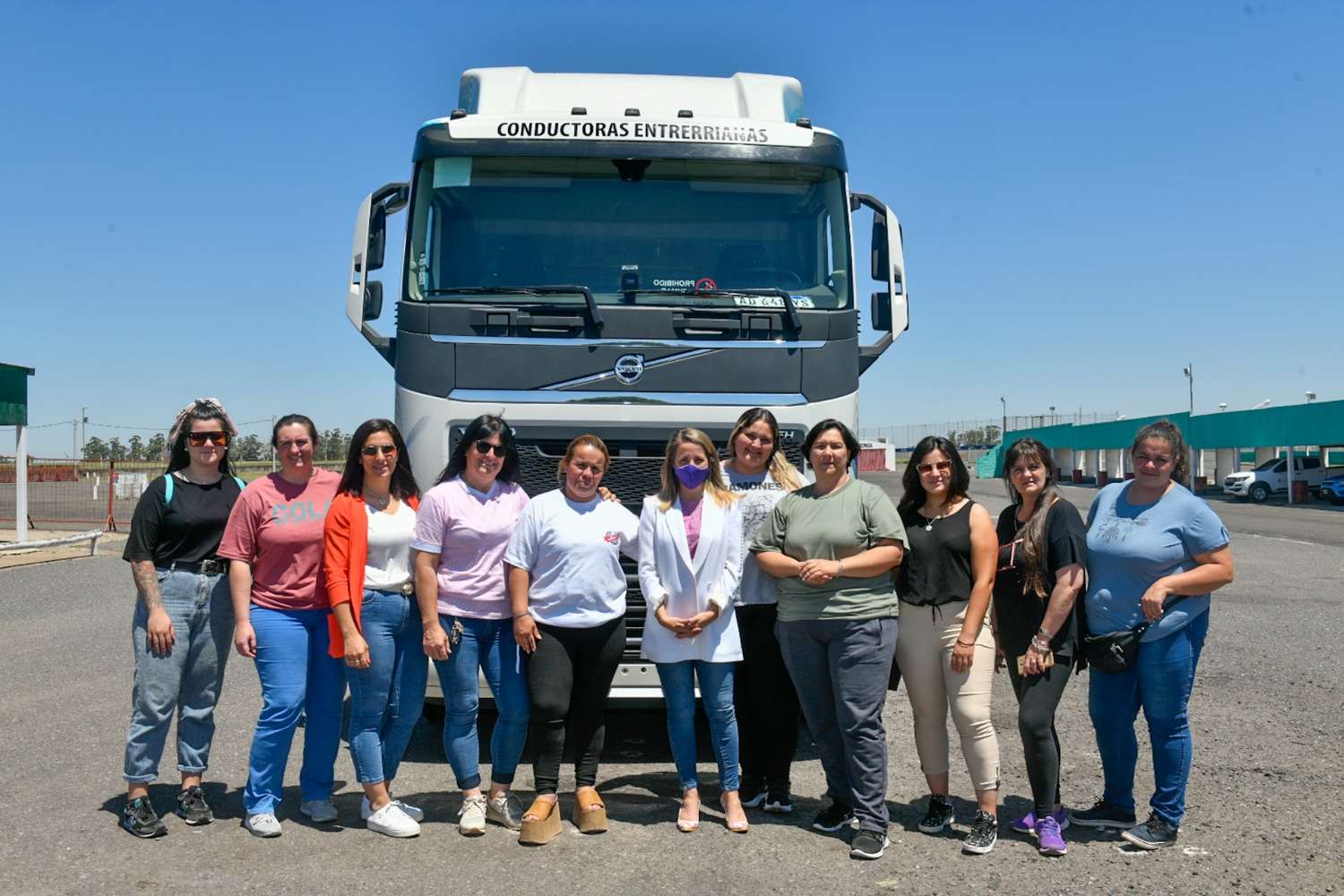 Las mujeres del programa “Conductoras entrerrianas” obtuvieron su licencia para conducir transporte de cargas